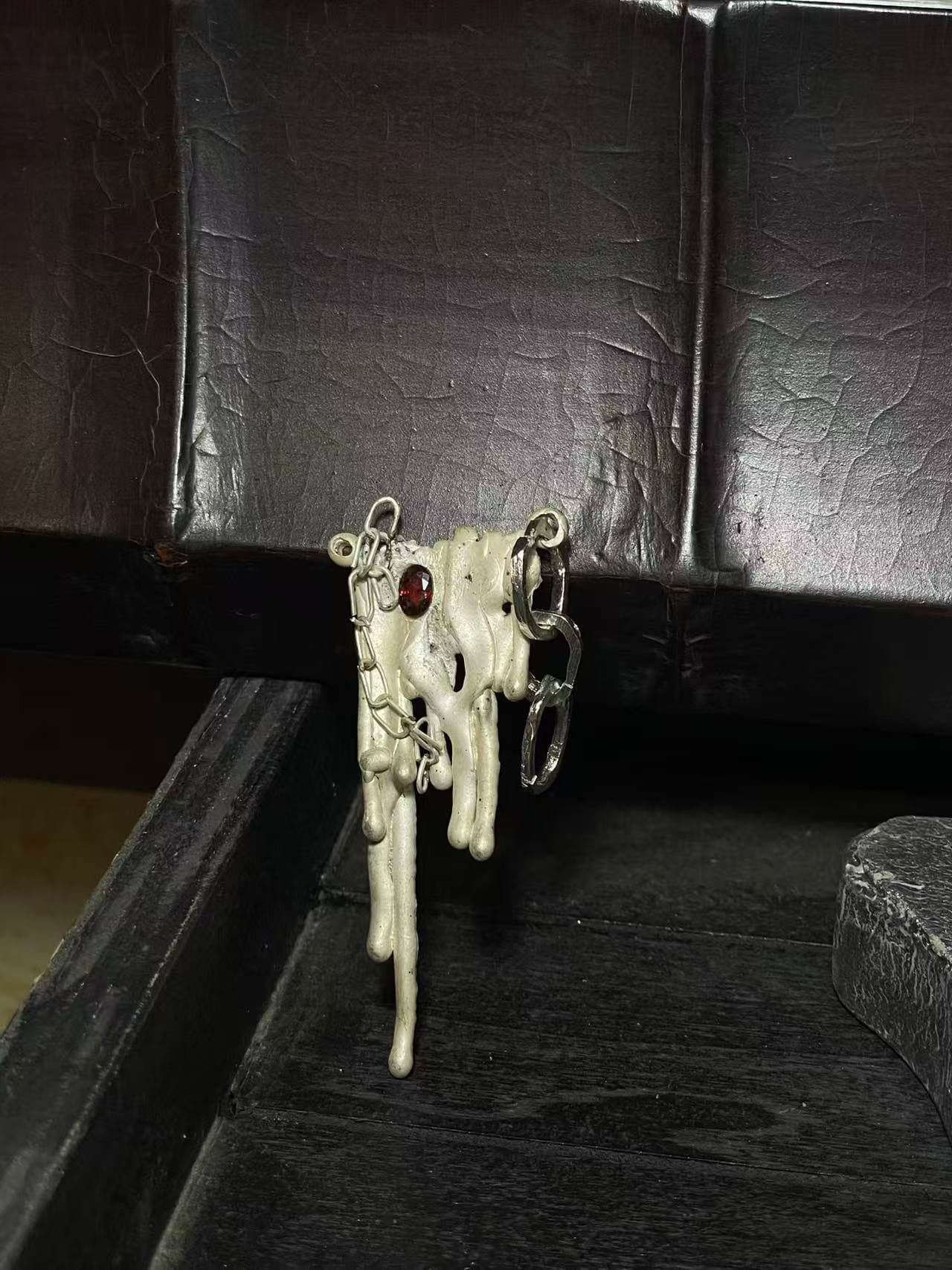 Untitled Pendant 03